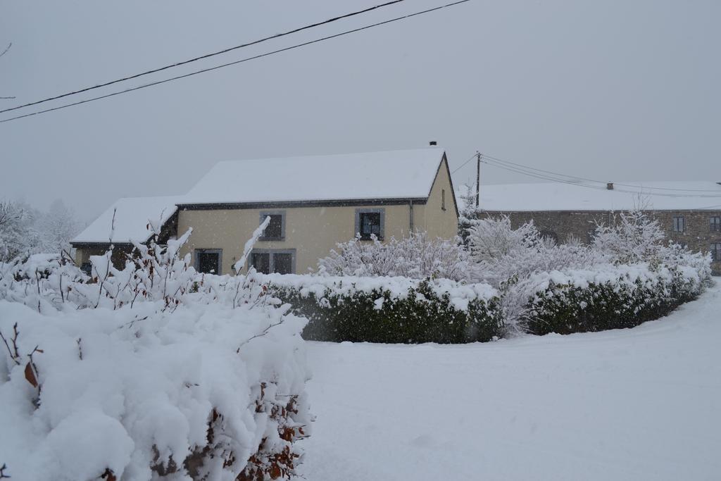 Gite La Clef Des Champs Libin Exterior foto